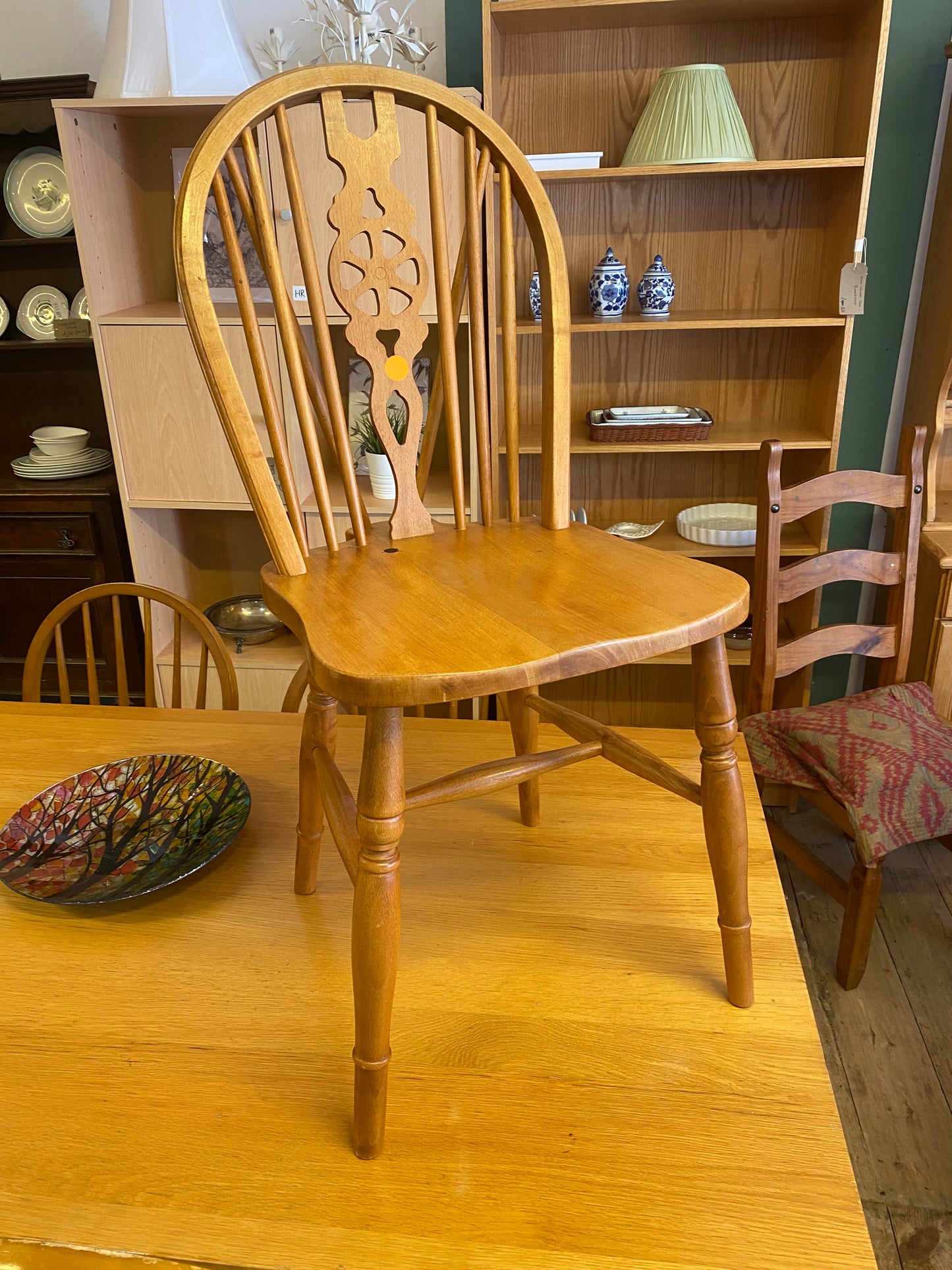 Wheel back chair
