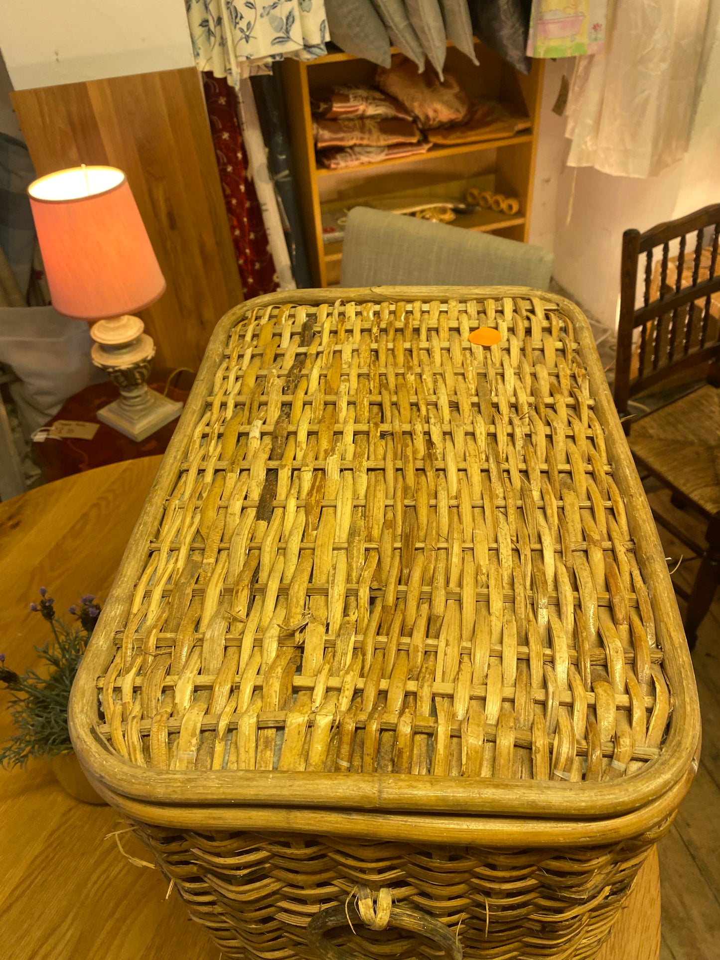 Wicker laundry basket -GHC-