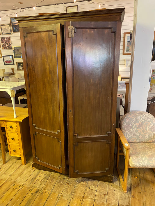 Antique Mahogany Wardrobe