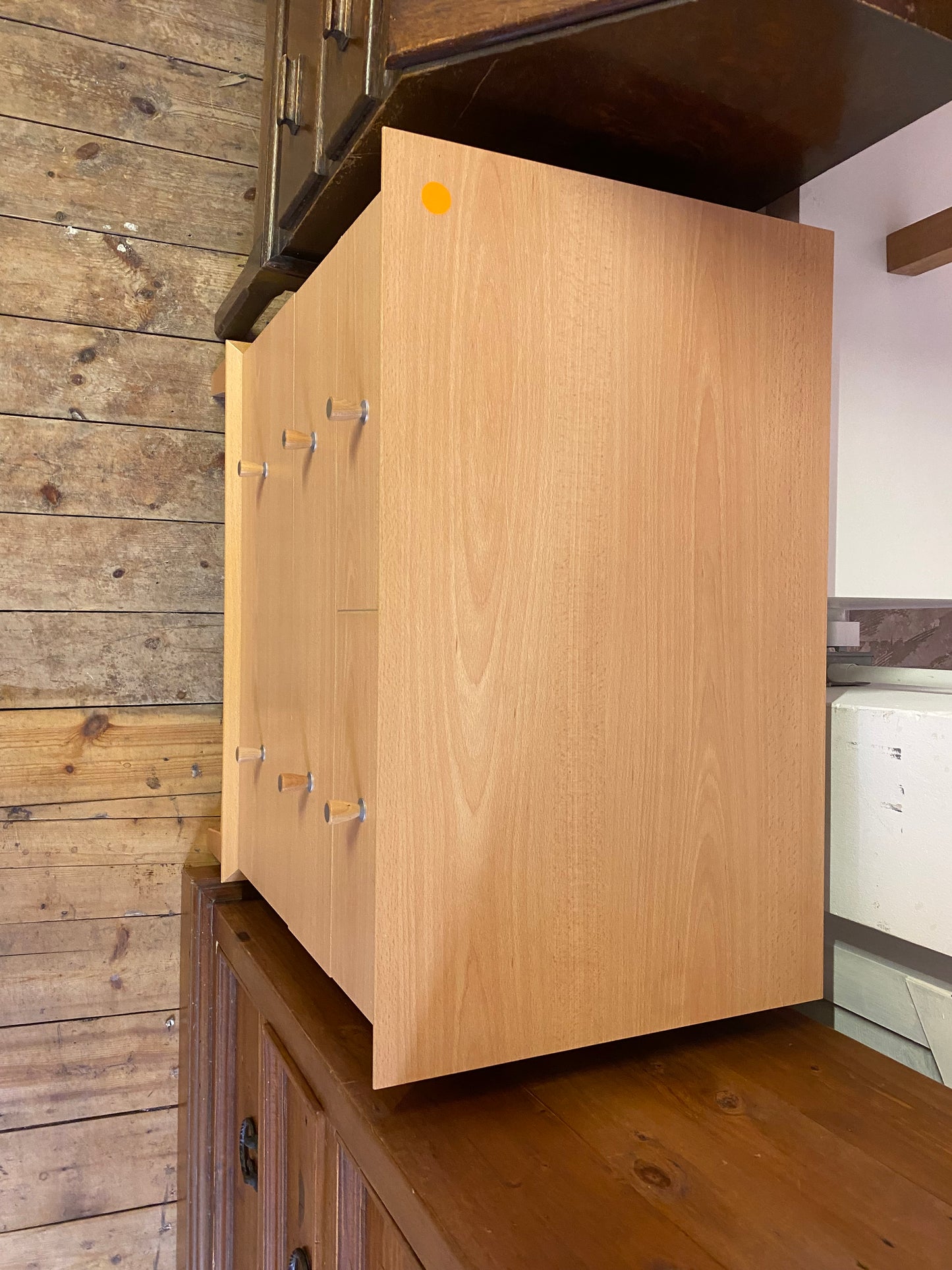 Chest of Drawers -GHC-