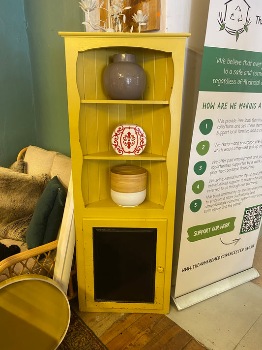 Upcycled corner unit