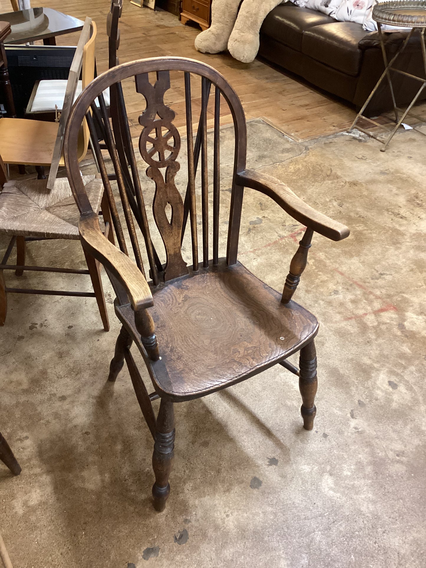 Wheelback Dining chair -GHC-